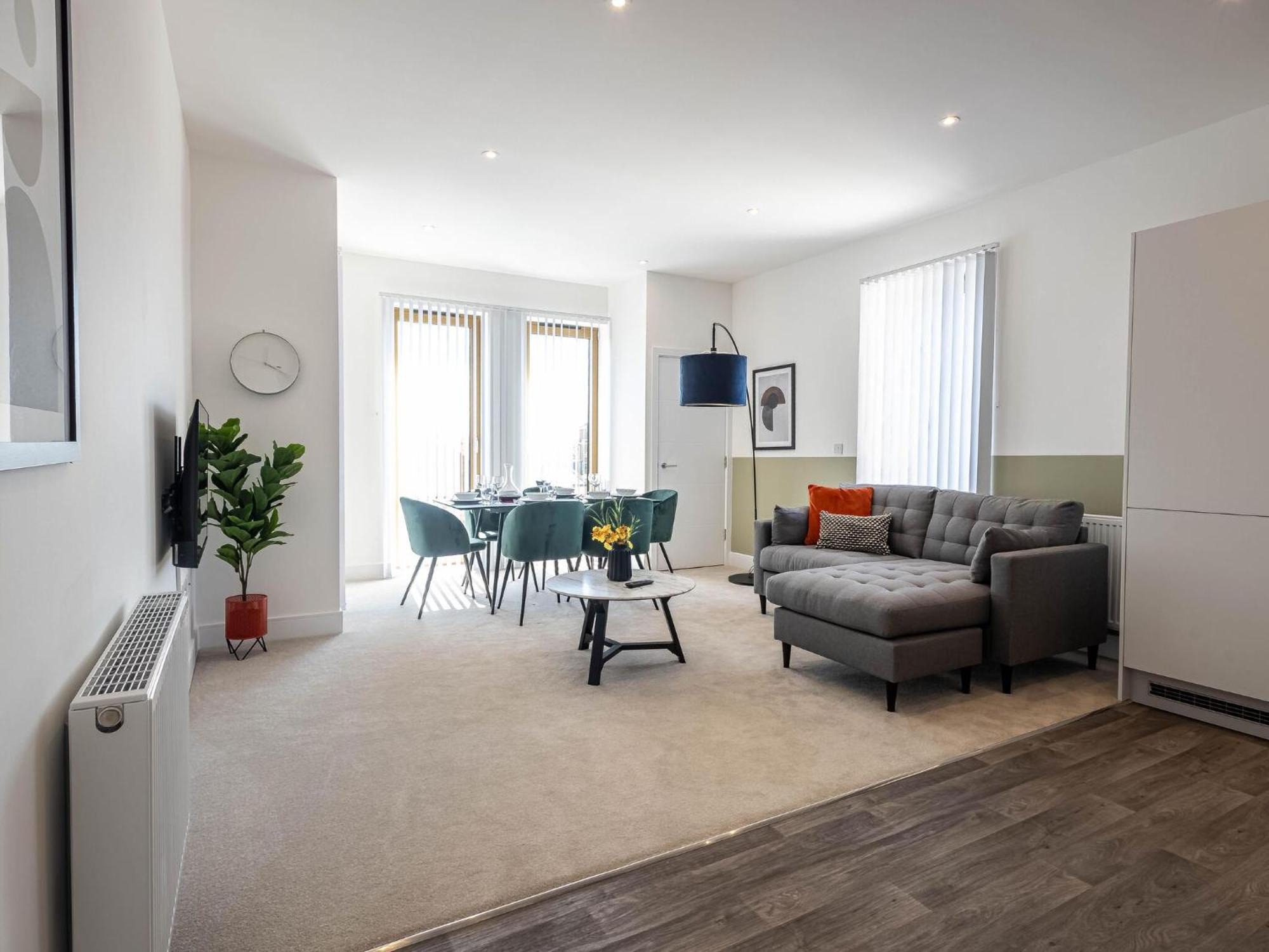 Modern Apartments With Balcony In Merton Near Wimbledon By Sojo Stay มิทแชม ภายนอก รูปภาพ